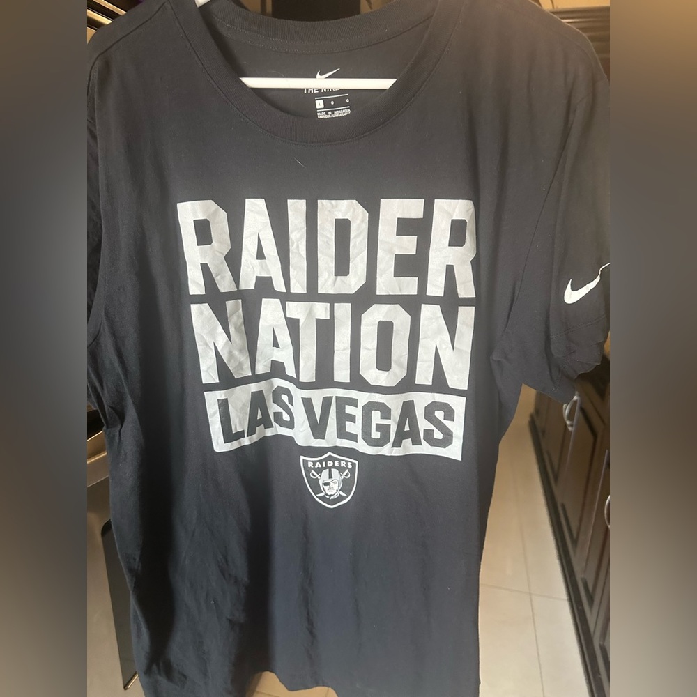 Nike Black and Silver Raiders Nation Mens tshirt Large New without tags Las Vega